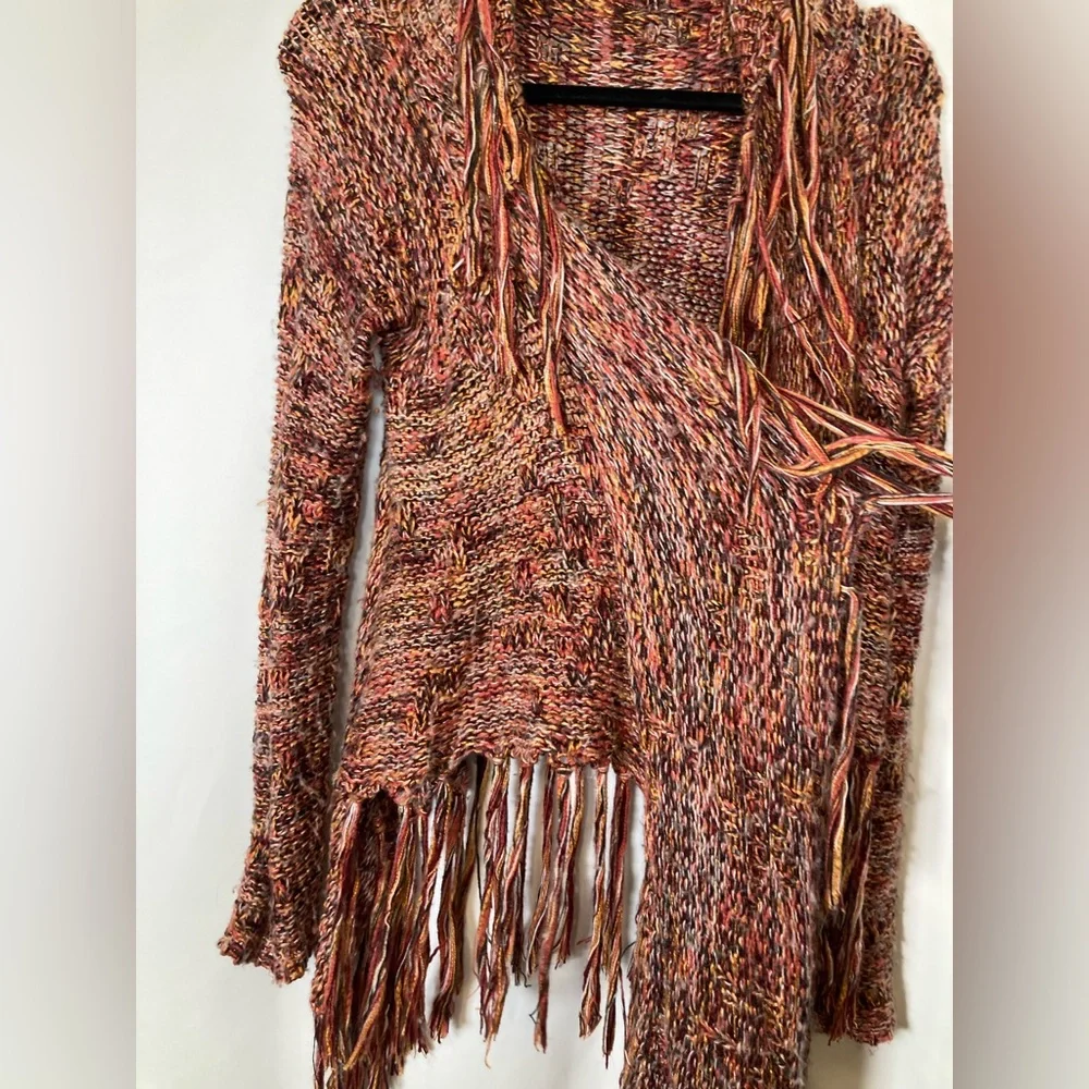 Gimmicks BKE Boho Fringe Open Front Shaggy Knit Cardigan Sz S Multi Color Rust